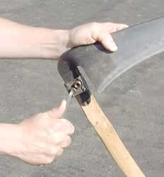 Loosening the clamp screws